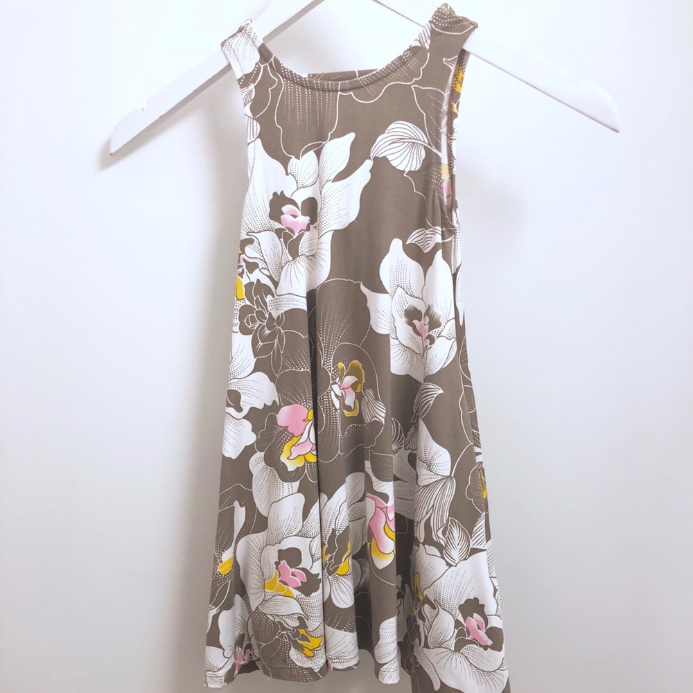 Pre owned little girl alexis size 8t
